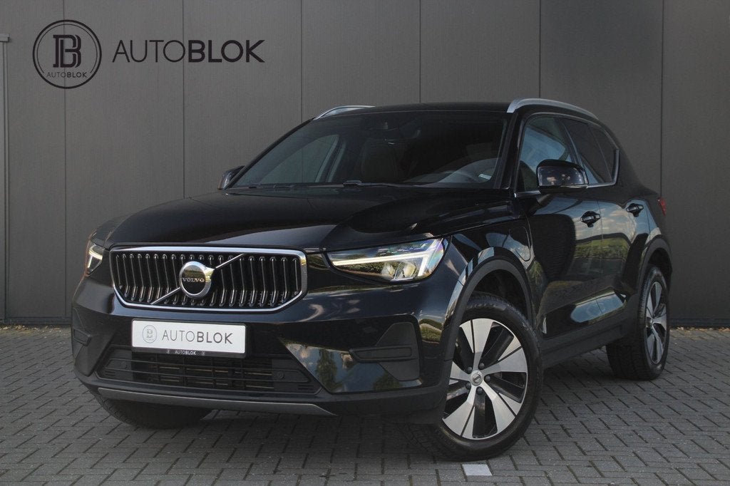 Volvo XC40 1.5 T4 Plug-in hybrid Core Bright | Stoelverwarmi, Auto's, Stof, Zwart, 129 pk, Zwart
