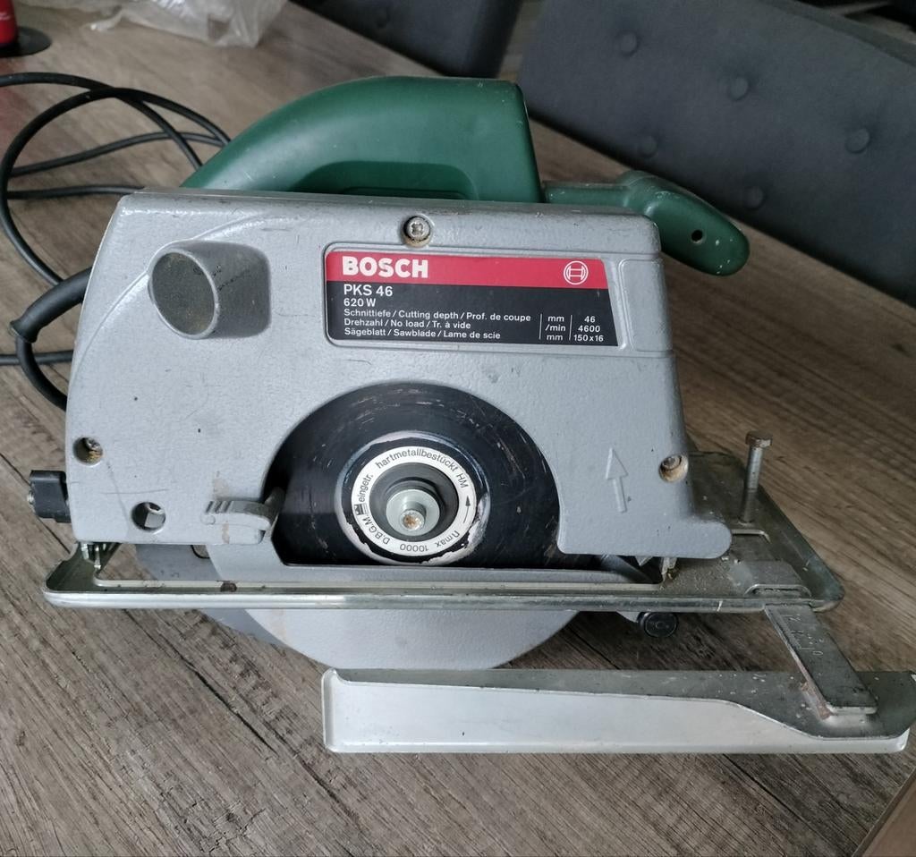 Bosch cirkelzaag, Ophalen, 1200 watt of meer, Cirkelzaag, 30 tot 70 mm