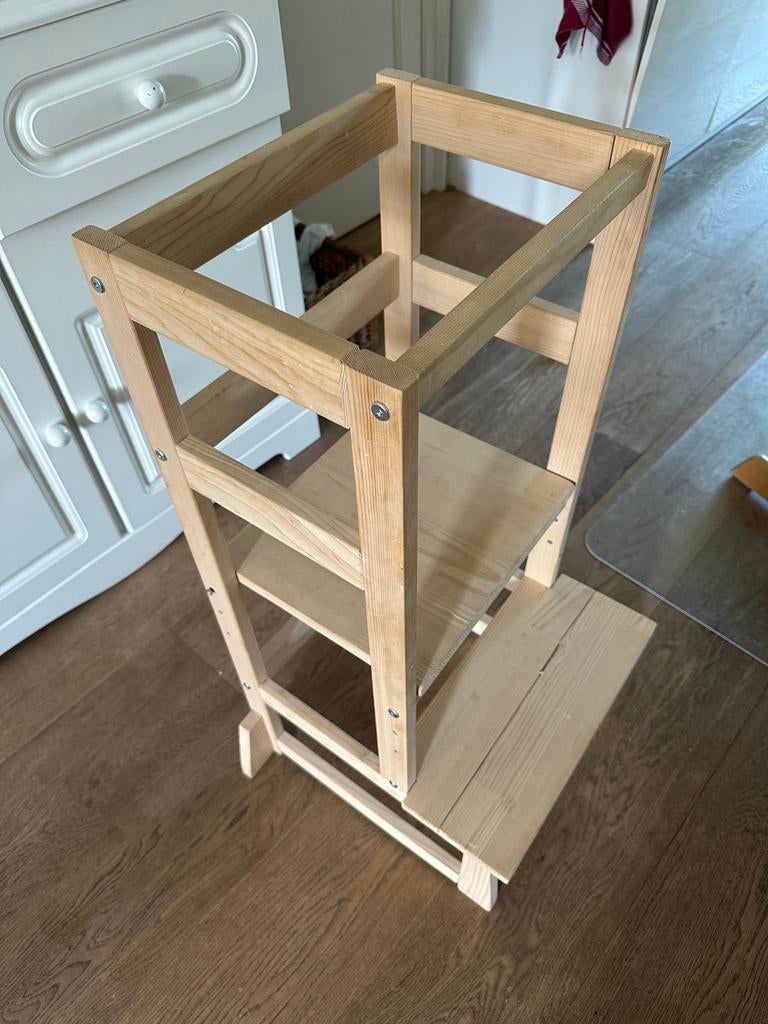 Houten leertoren, Ophalen, Zo goed als nieuw, Overige typen