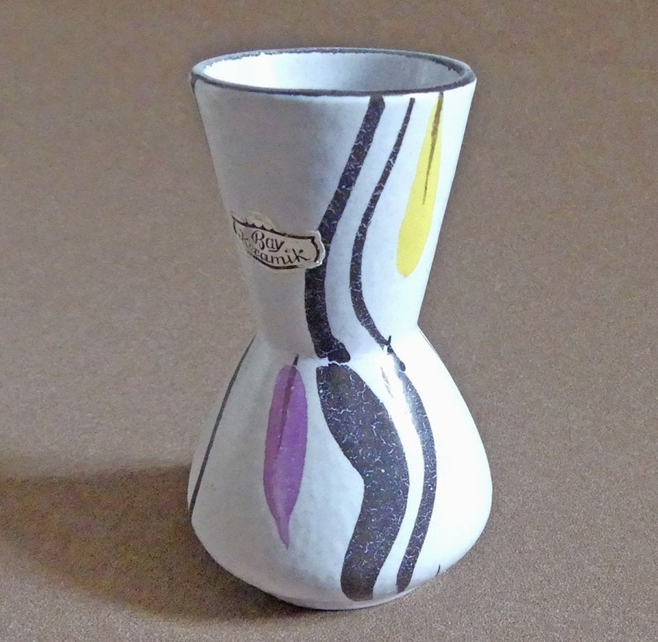 Bay Keramik 580-12 vintage vaasje wit lijnen West-Germany, 12 cm, Gebruikt, Wit, Ophalen of Verzenden