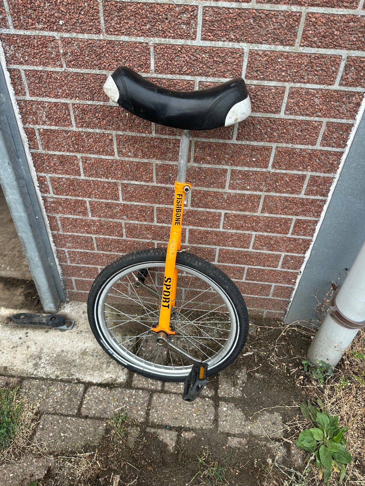 Fishbone Sport Eenwieler - Oranje, Ophalen, Gebruikt