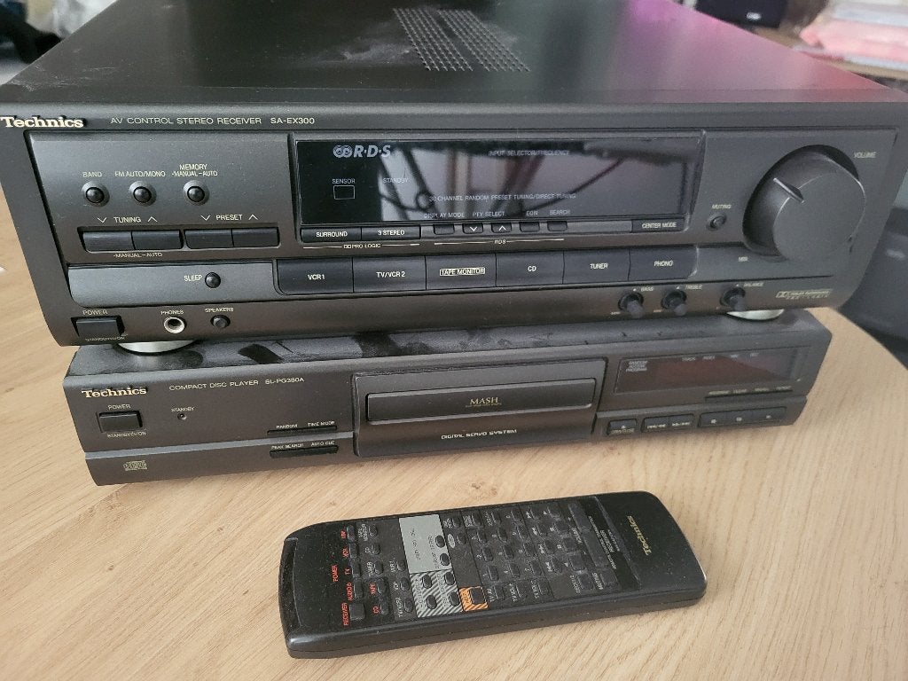 Technics reciever SA-E300 + CD speler, Overige merken, Gebruikt, Ophalen of Verzenden, 60 tot 120 watt