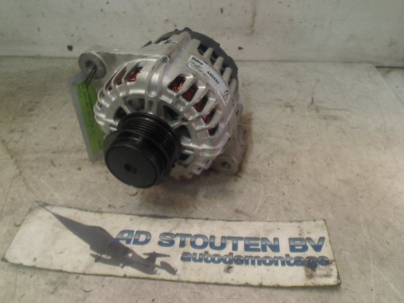 Dynamo Alfa Romeo 159 Sportwagon (939BX) 2009 A627507A, Stellantis Europe S.p.A, Gebruikt, IPC D1-09 Bahnhofsplatz, Rüsselsheim am Main 65423, , Duitsland
