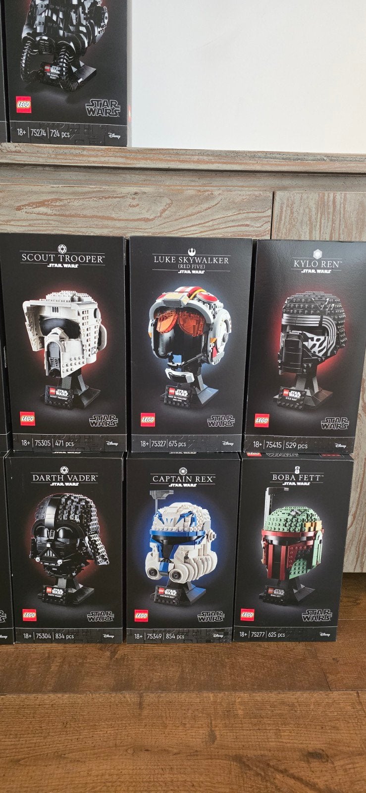 Foto 4 van Bijna complete Star Wars Lego Helmet Collectie (14 stuks).