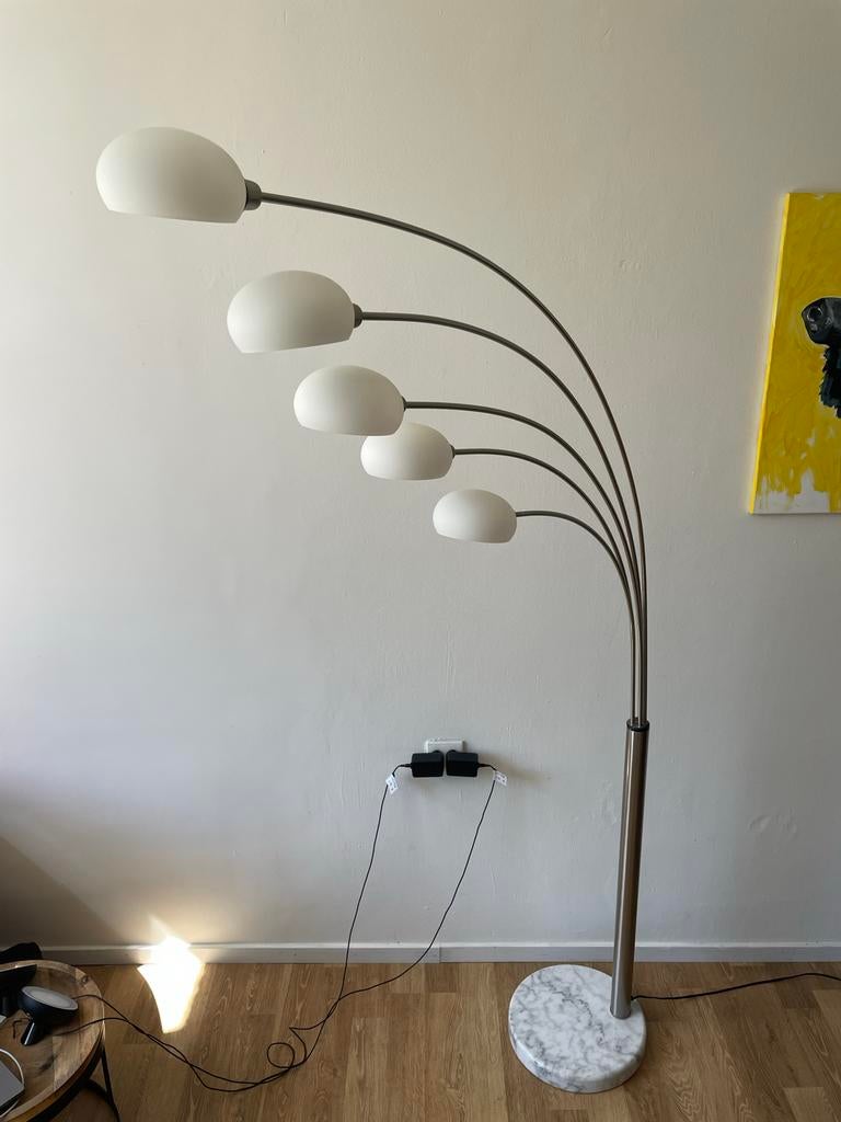 Moderne luxe booglamp met marmeren voet en 5 lichtpunten, Ophalen, Zo goed als nieuw, Glas, 200 cm of meer