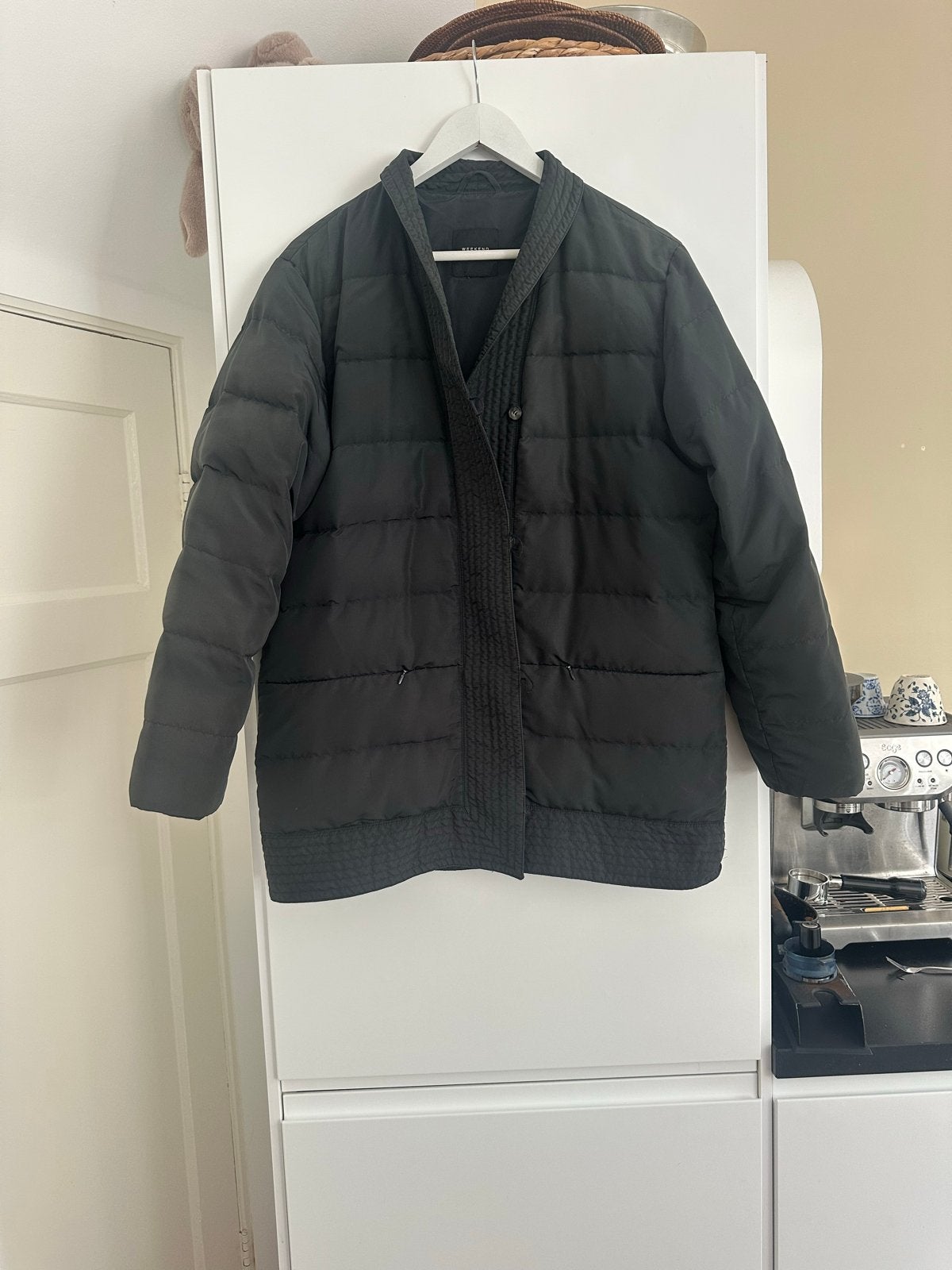 Max Mara donsjas herfst/winter maat 40, Ophalen of Verzenden, Zo goed als nieuw, Maat 38/40 (M), Zwart