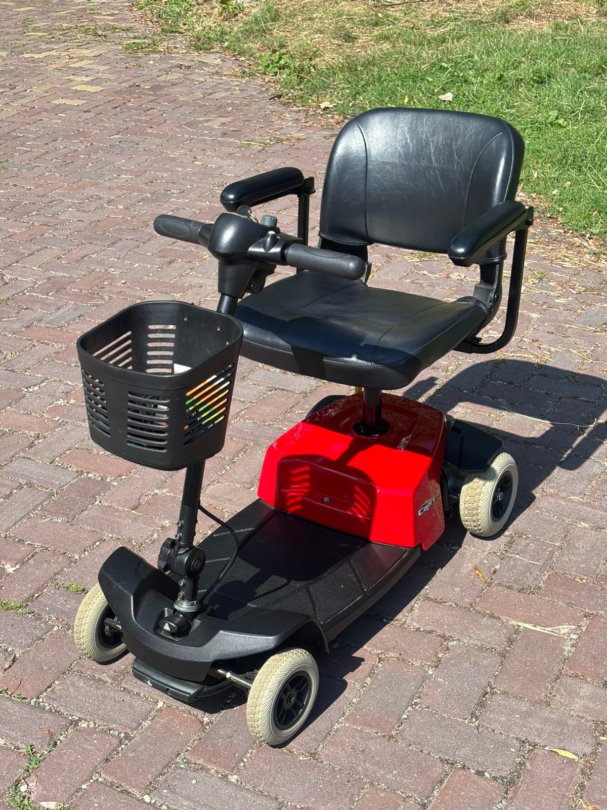 Opvouwbare Scootmobiel rijklaar als nieuw, Overige merken, 10 km/u of minder, Meer info ☎️0️⃣6️⃣➖2️⃣0️⃣9️⃣0️⃣1️⃣0️⃣4️⃣0️⃣, Capri
