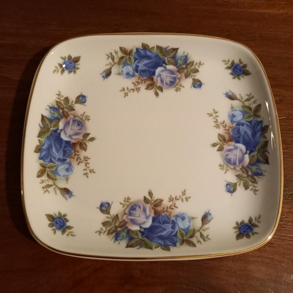 Moonlight Rose Royal Albert koekjesschaal zgan, Overige typen, Ophalen of Verzenden, Zo goed als nieuw, Overige stijlen