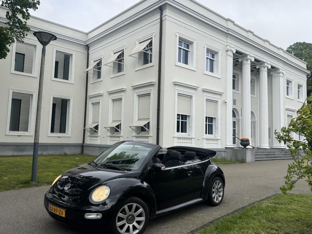 Volkswagen CABRIO NEW BEETLE 1.6 CARPLAY, VAKANTIEKLAAR, Stof, Gebruikt, Beetle (Kever), 4 cilinders