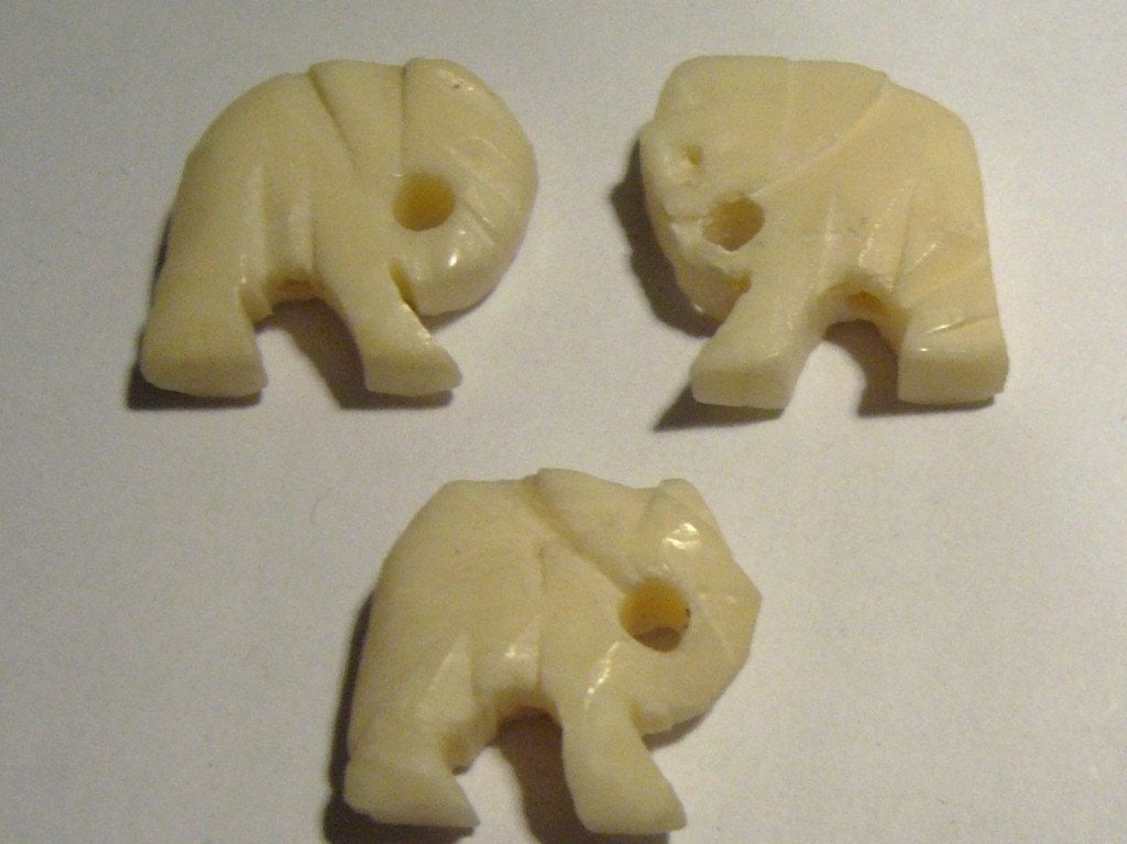 olifanten faux ivoor kralen olifantjes 1 kraal olifant, Ophalen of Verzenden, Nieuw, Hanger