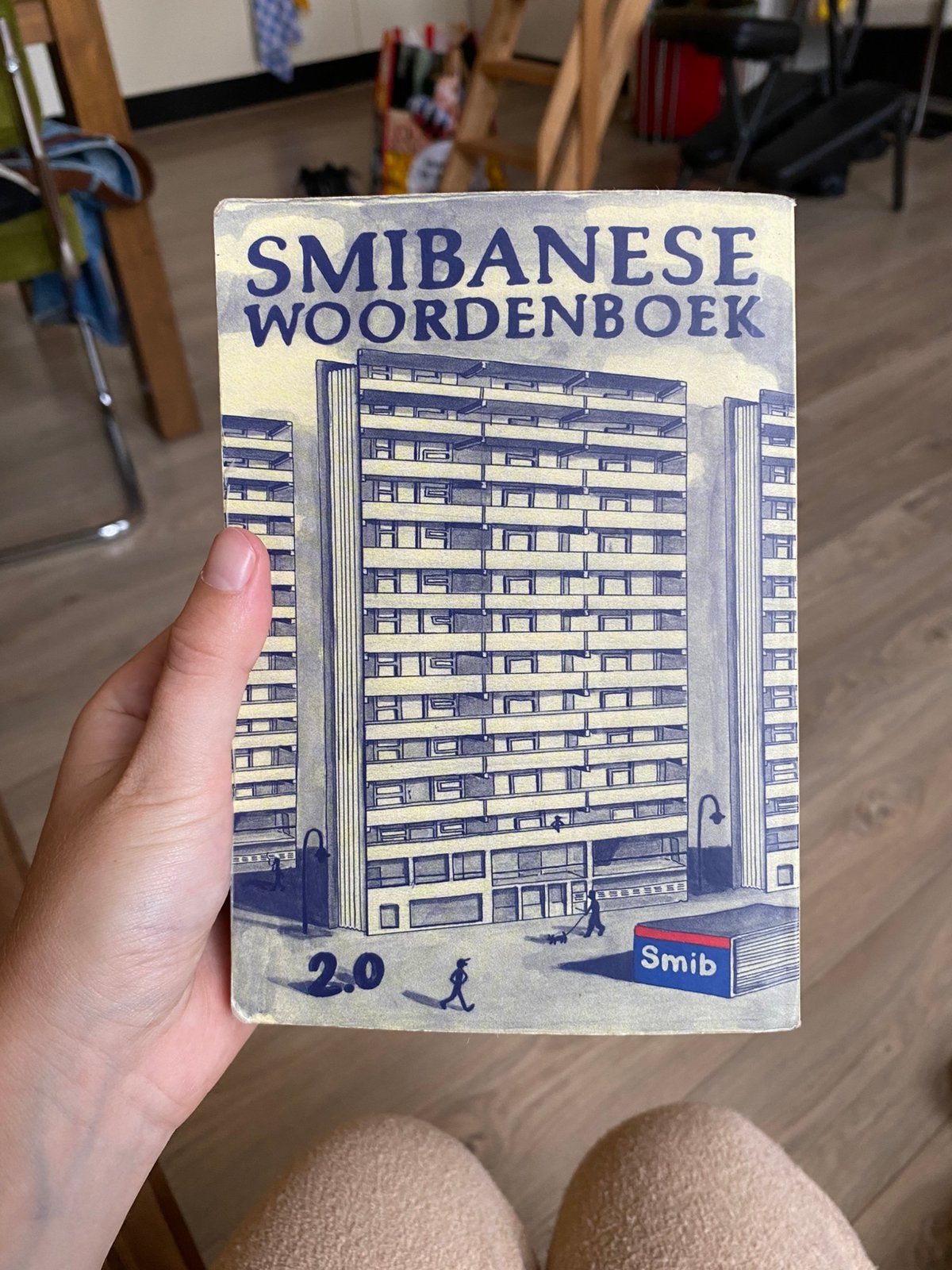 Prof. Soortkill - Smibanese Woordenboek 2.0, Boeken, Gelezen, Ophalen of Verzenden, Prof. Soortkill, Mode algemeen