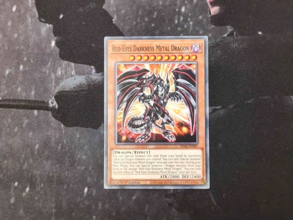 Yu-Gi-Oh! Red-Eyes Darkness Metal Dragon (SDAZ-EN007) kaart, Ophalen of Verzenden, Nieuw, Losse kaart