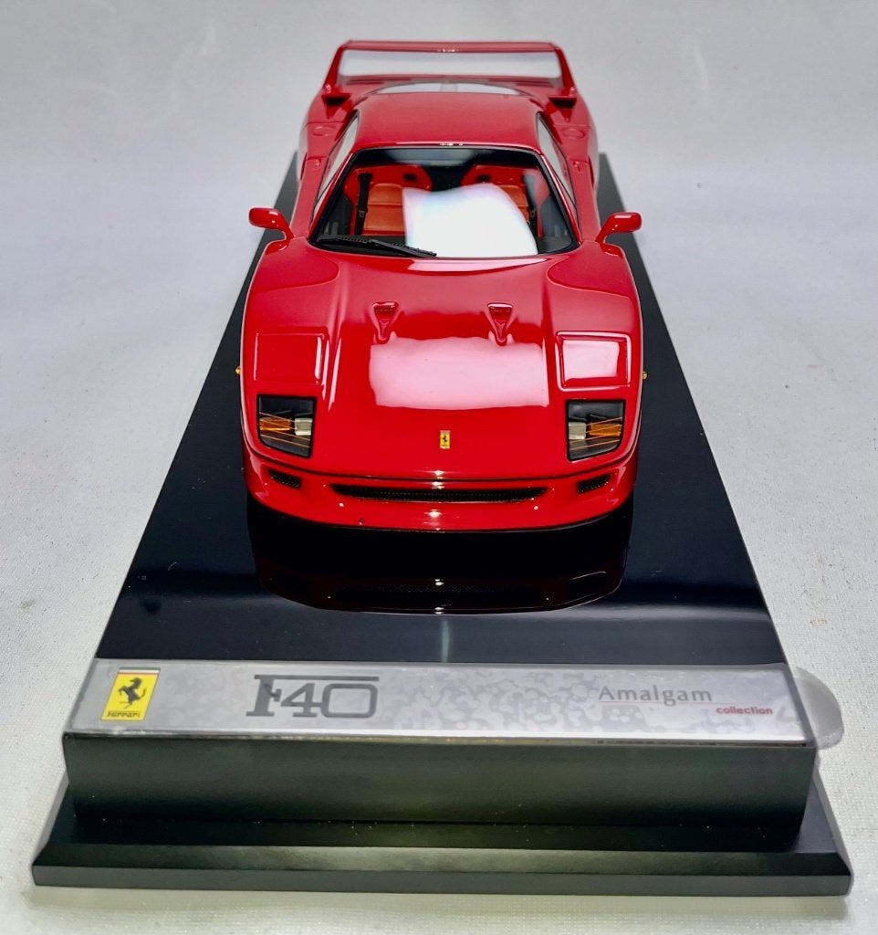 Ferrari F40 Rood 1:18 van Amalgam, Hobby en Vrije tijd, Modelauto's | 1:18, Ophalen of Verzenden, Nieuw, Auto, Overige merken