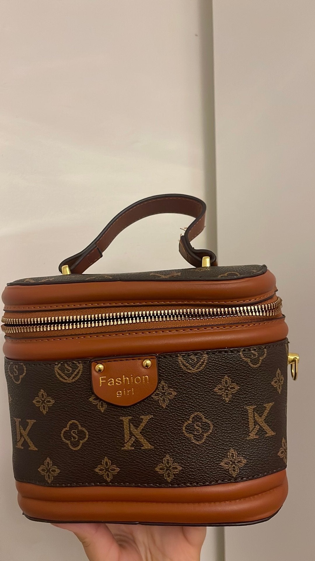 Leuke tasje met een riem erbij, Ophalen, Zo goed als nieuw