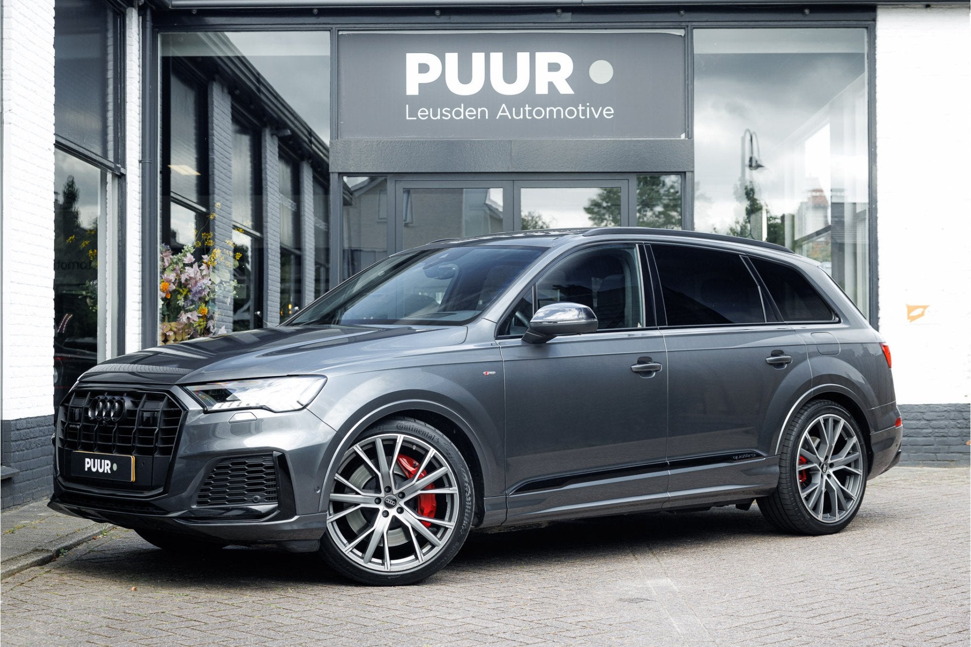 Audi Q7 60 TFSI e Quattro Competition Pano - RS-Zetels - B&O, Auto's, Automaat, Dealer onderhouden, Gebruikt, Overige brandstoffen