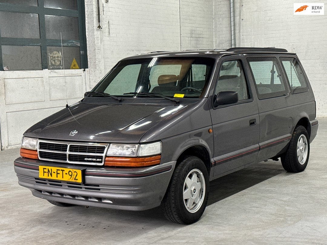 Chrysler Voyager 2.5 td SE, Auto's, Voorwielaandrijving, Gebruikt, 4 cilinders, 7 stoelen