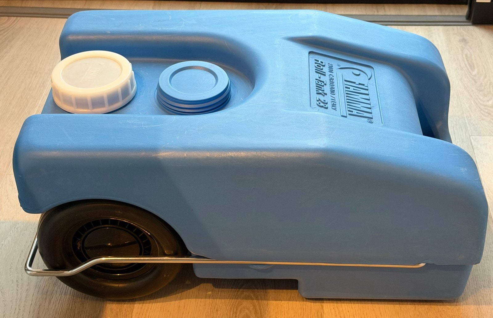 Fiamma Roll-Tank 23L Schoonwatertank met wielen, Ophalen of Verzenden, Gebruikt