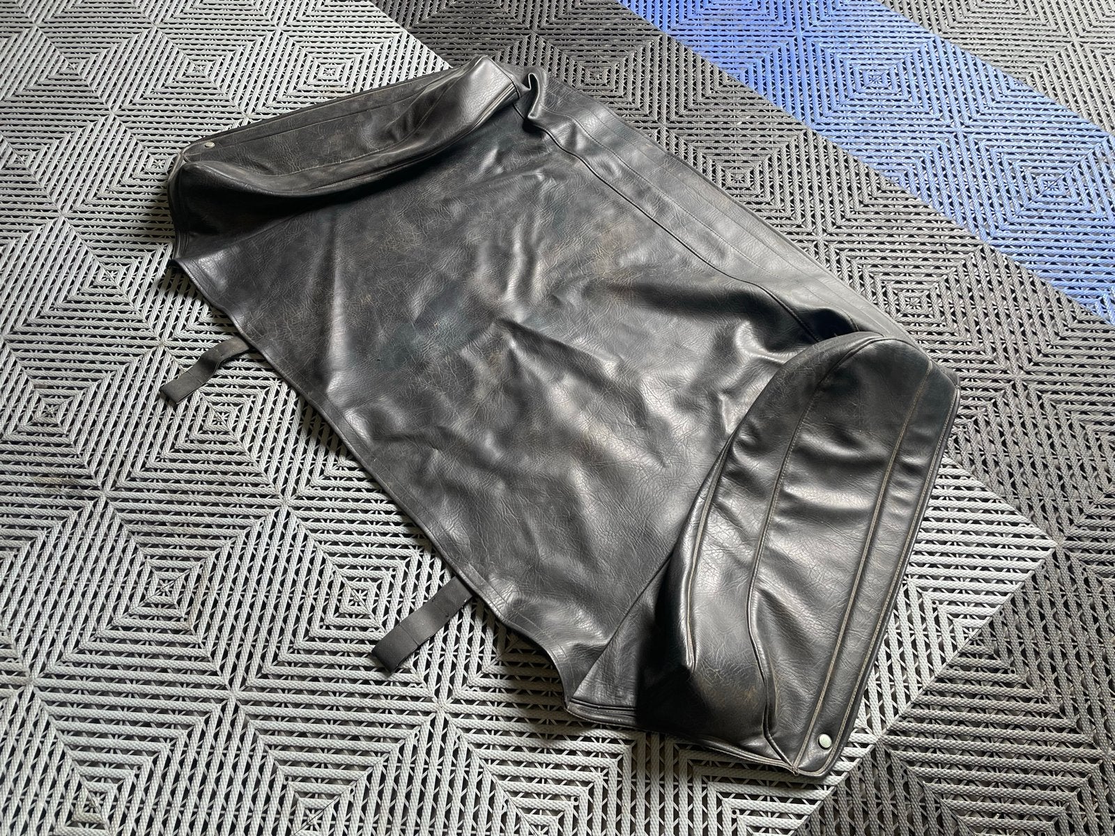 Golf 1 Cabrio tonneau cover - Kapafdekhoes - Softtop cover, Ophalen of Verzenden, Zo goed als nieuw