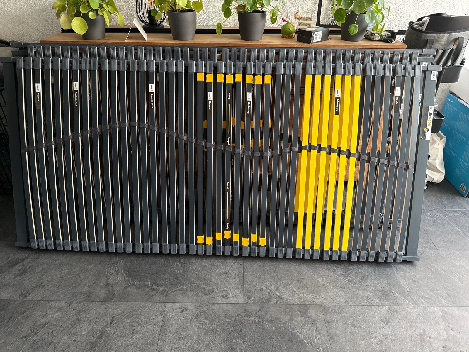 Bossflex 600 lattenbodem 90x200 cm, Huis en Inrichting, Ophalen, 90 cm, Eenpersoons, Zo goed als nieuw