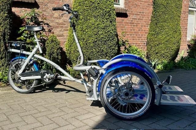 Van Raam Velo Plus Rolstoelfiets - HT Silent Elektro Motor, Fietsen en Brommers, Ophalen of Verzenden, Zo goed als nieuw, Van Raam