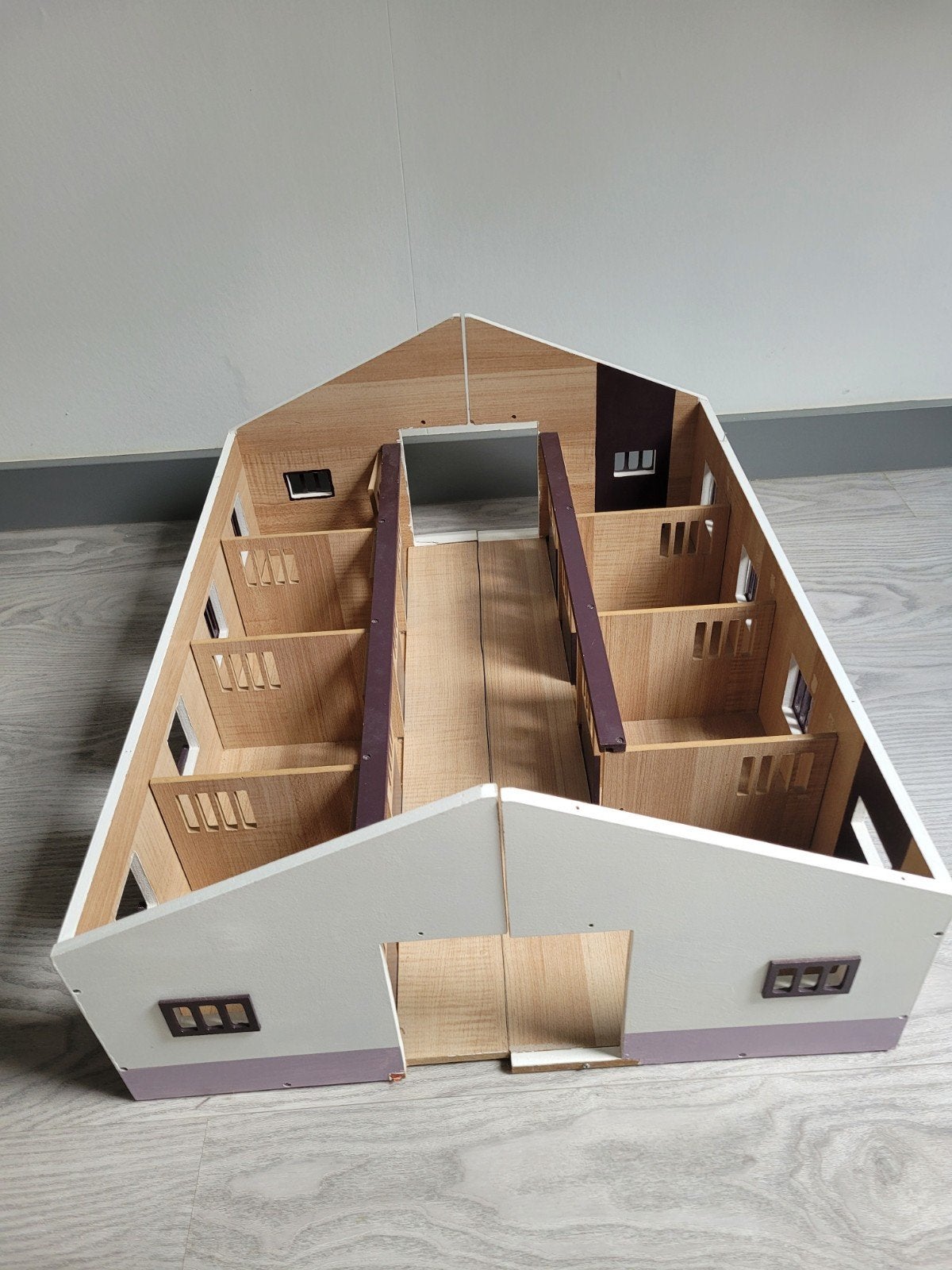 Houten Paardenstal - 70x55 cm - Speelplezier voor Kinderen, Ophalen, Gebruikt