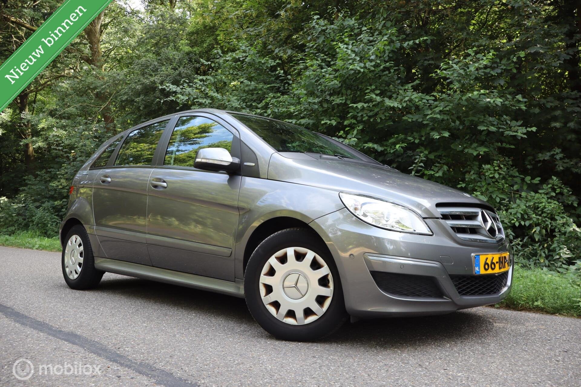 Mercedes B-klasse 180 BlueEFFICIENCY | P-sensor | AC | Cruis, Voorwielaandrijving, Euro 5, Gebruikt, 4 cilinders