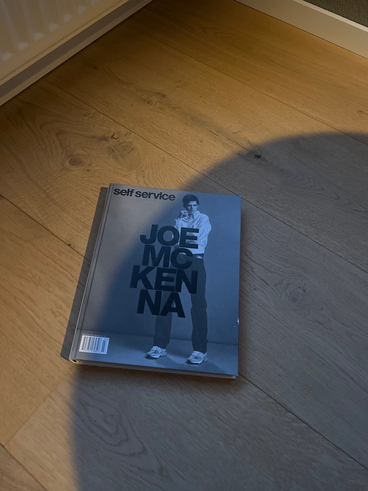 Self Service Magazine #33 Herfst/Winter 2010 - Joe McKenna, Ophalen of Verzenden, Zo goed als nieuw, Mode algemeen