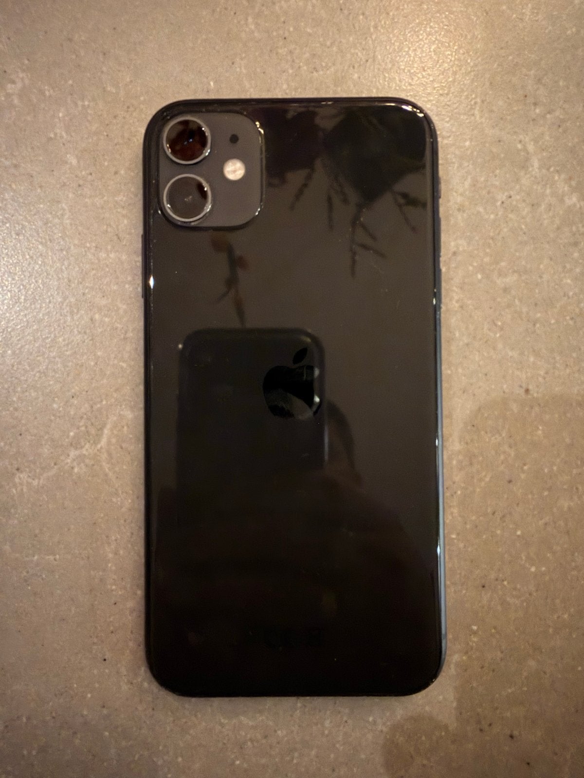 Foto 3 van iPhone 11 Zwart 128GB - Goede staat