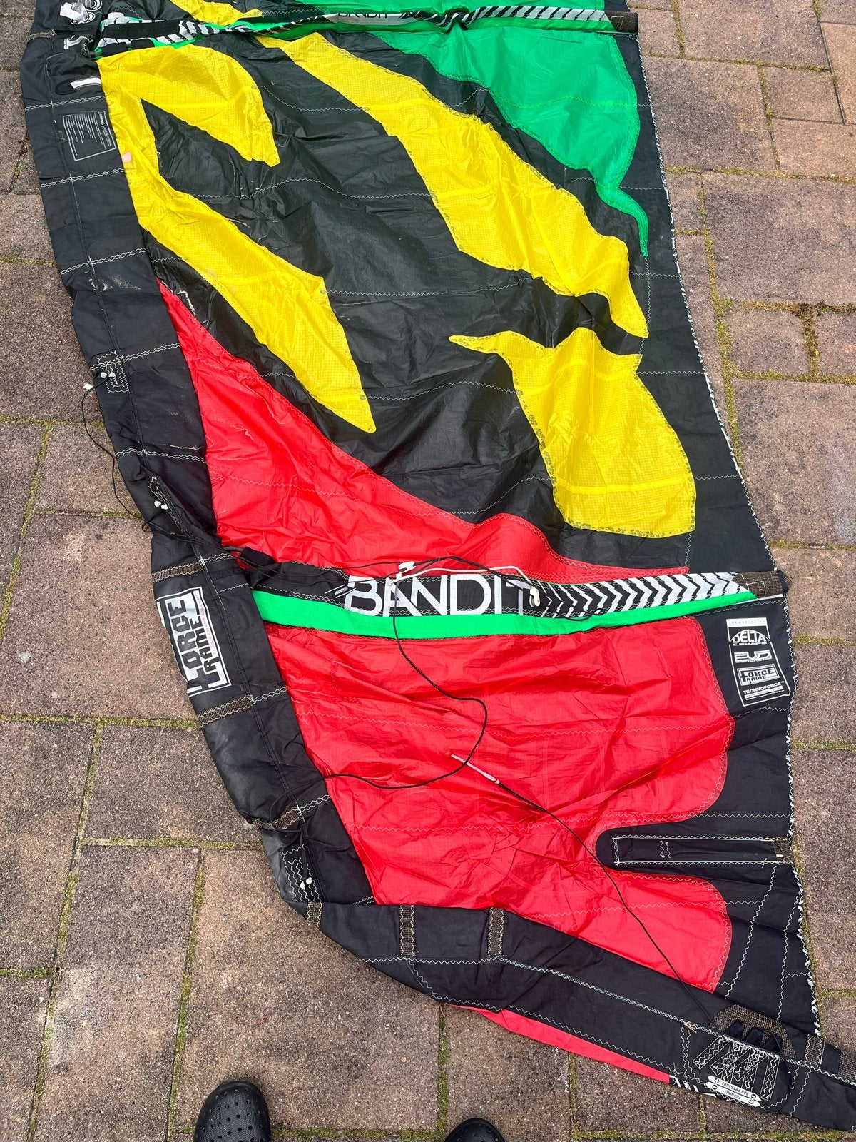 F-one Bandit 7m kite optie met bar goede staat, Watersport en Boten, Kitesurfen, Gebruikt, Bar, Geen board, Ophalen of Verzenden