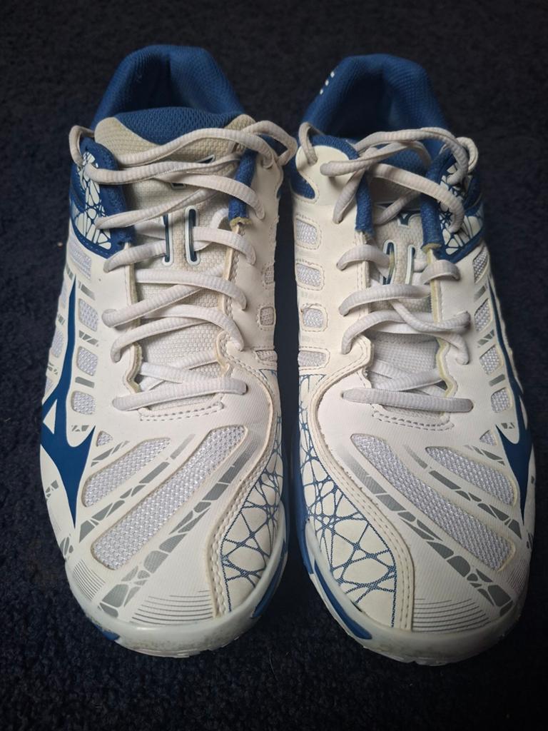Volleybalschoenen Mizuno Wave Voltage, Maat 43, Ophalen of Verzenden, Gebruikt