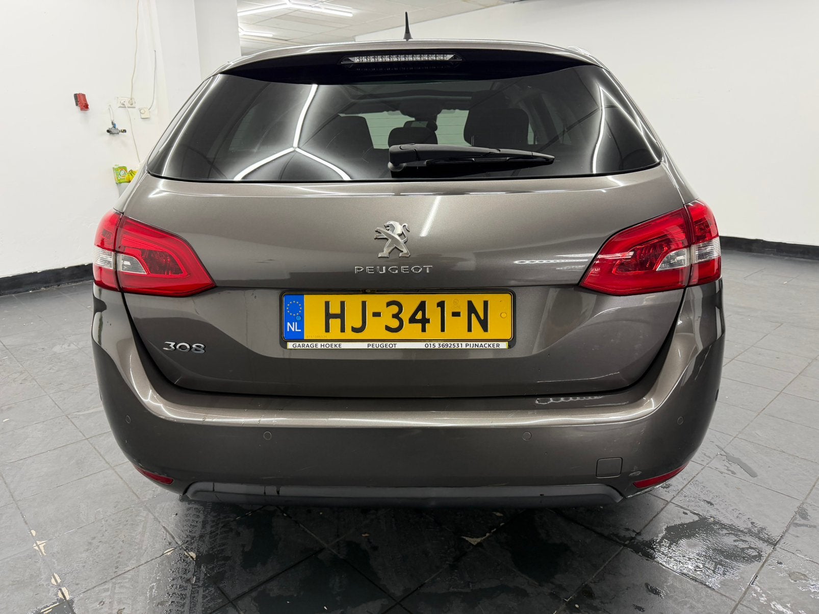 Foto 7 van Peugeot 308 1.2 E-thp 130pk 2015  bezorgen mogelijk!!