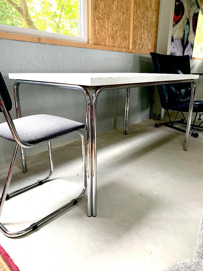 Vintage eettafel, Huis en Inrichting, Tafels | Eettafels, Gebruikt, 100 tot 150 cm, Vier personen, Rechthoekig