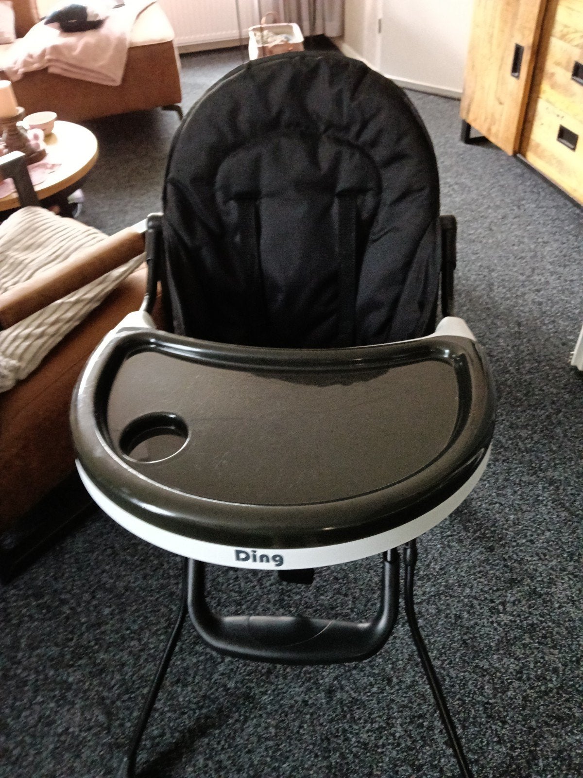 te koop zgn kinderstoel en campingbedje, Ophalen, Zo goed als nieuw, Met gordel(s) of riempje(s)