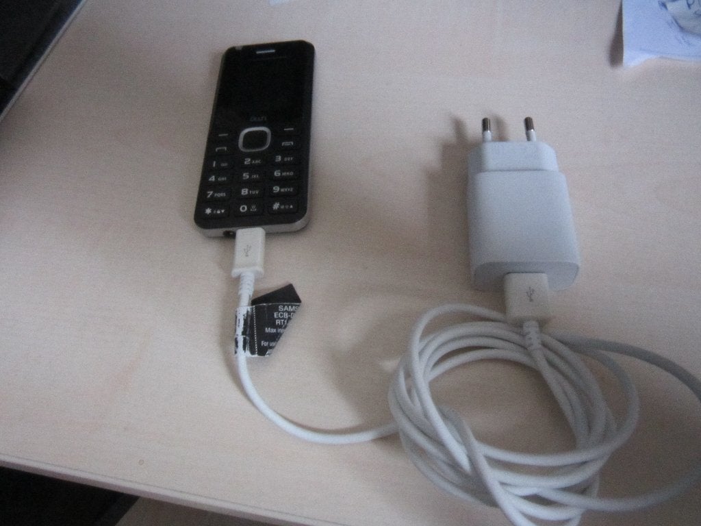 mobiele telefoon öwn, Telecommunicatie, Overige modellen, Zwart, Overige systemen, Fysiek toetsenbord