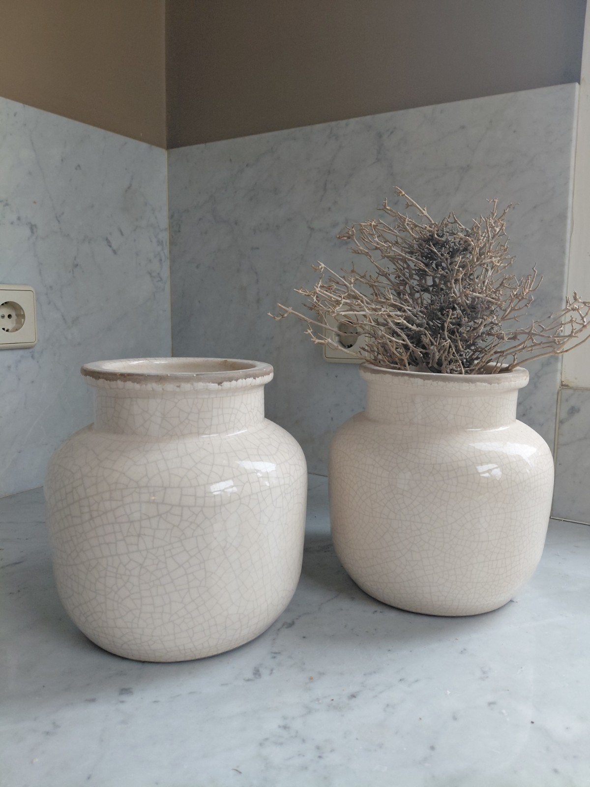 Set 2 Vazen Crème Bloempotten Brynxz stijl craquelé, Ophalen of Verzenden