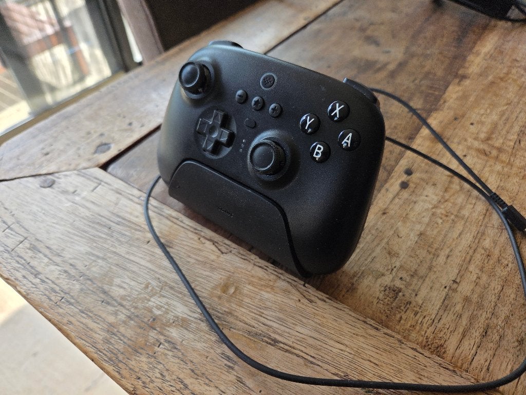 8BitDo Ultimate Controller met Charging Dock (Switch/PC), Ophalen of Verzenden, Zo goed als nieuw, 8BitDo