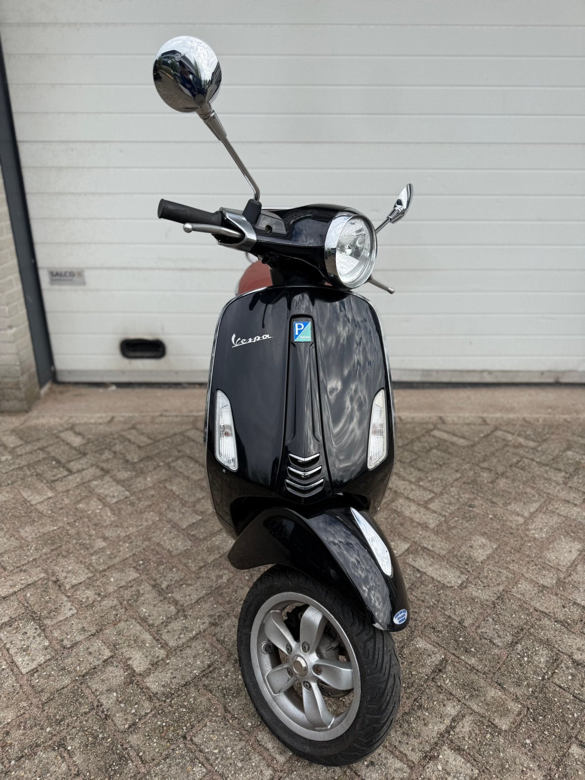 Vespa Primavera 45KM, Fietsen en Brommers, Scooters | Vespa, Overige modellen, Maximaal 45 km/u, Ophalen of Verzenden, Zo goed als nieuw