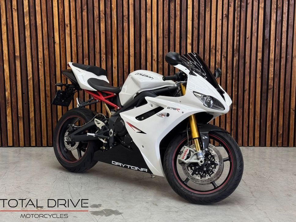 *VERKOCHT* TRIUMPH DAYTONA 675 R (bj 2011), 675 cc, Motorrijbewijs A, Bedrijf, Super Sport