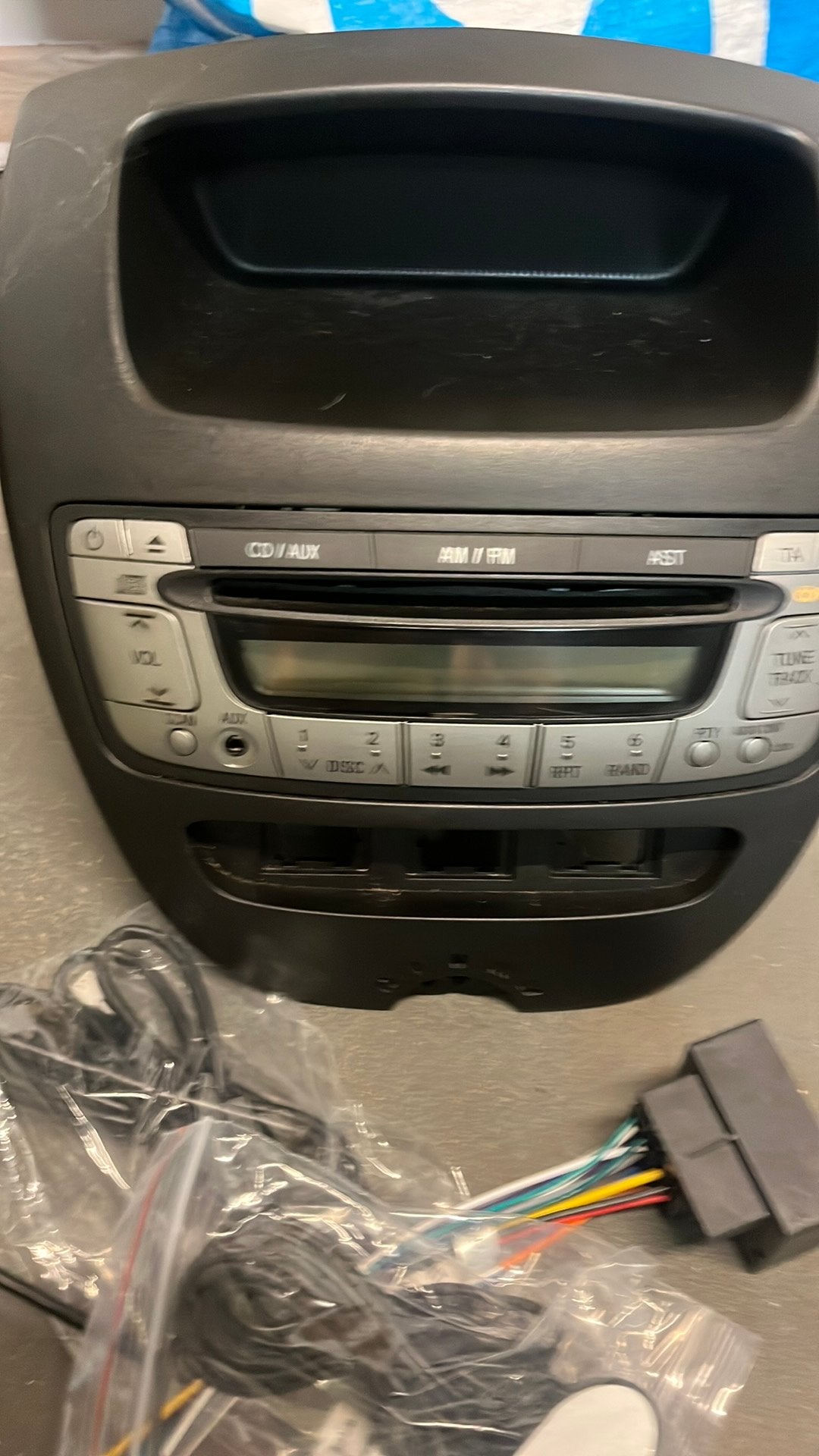 Radio cd speler, Auto diversen, Ophalen of Verzenden, Gebruikt
