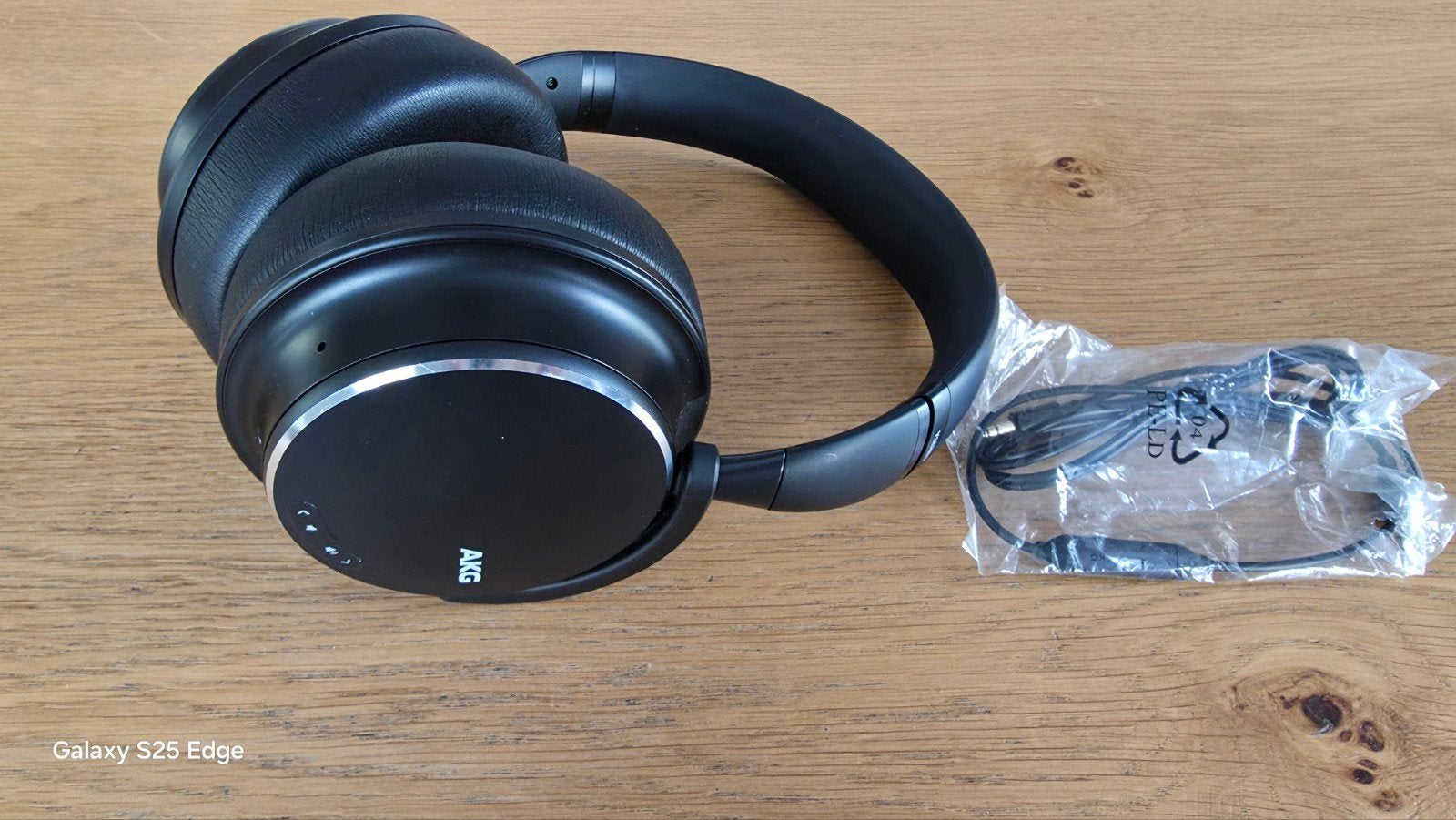 AKG N60NC Wireless koptelefoon - Zo goed als nieuw, AKG, Ophalen of Verzenden, Zo goed als nieuw, Draadloos