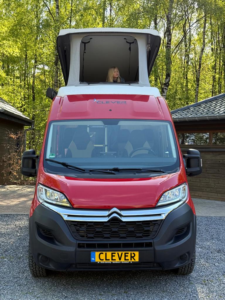 Caravans And Camping Clever
