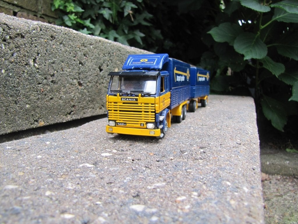 Tekno Scania142H ASG transport-Spedition., Ophalen of Verzenden, Gebruikt, Bus of Vrachtwagen, Tekno