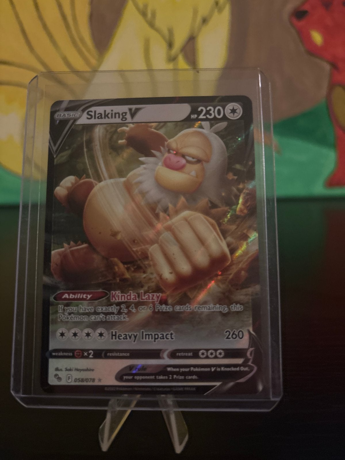 Slaking V Pokémon Go kaart, Hobby en Vrije tijd, Verzamelkaartspellen | Pokémon, Ophalen of Verzenden, Zo goed als nieuw, Losse kaart