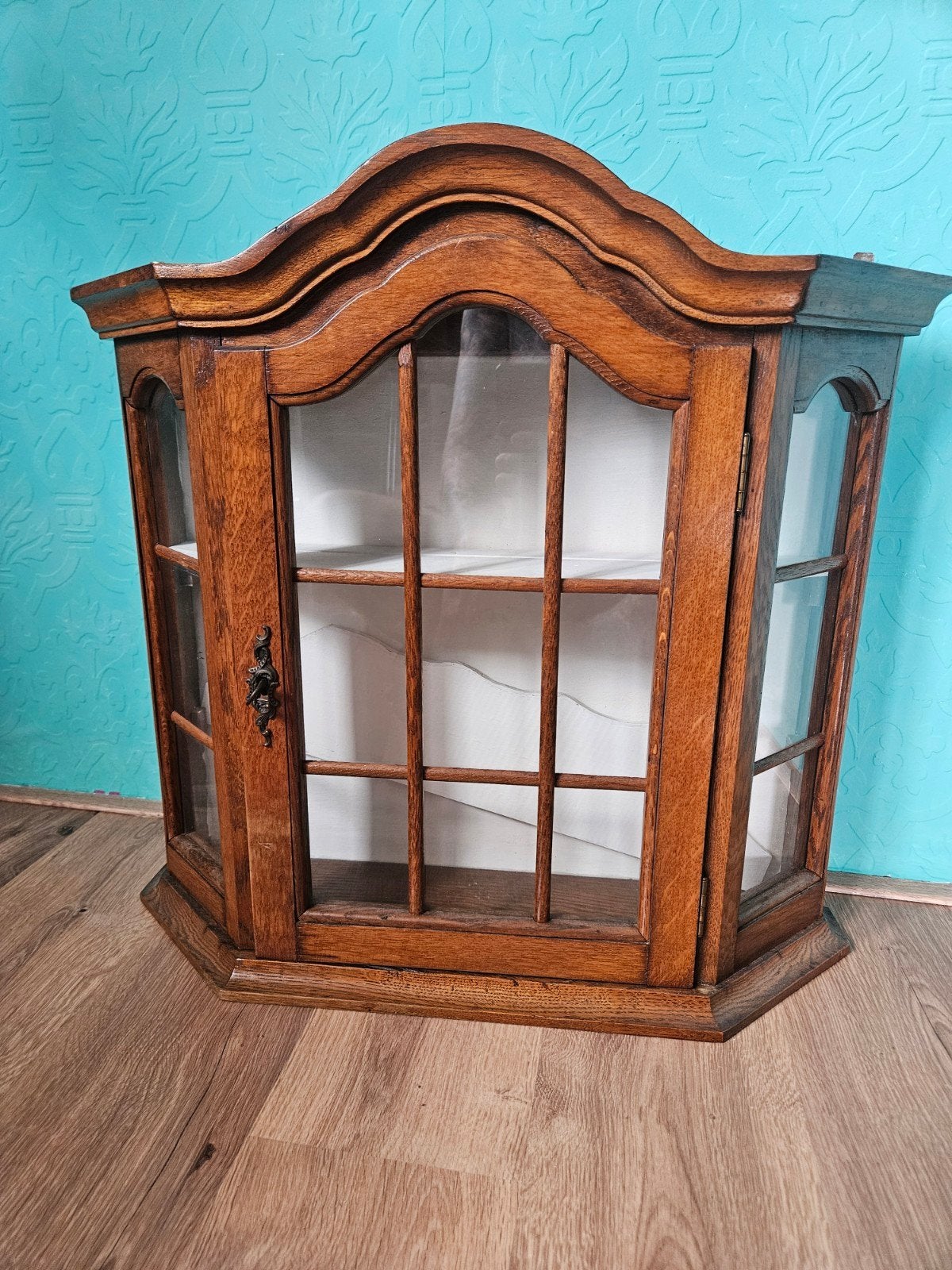 Antieke houten wandvitrinekast met glazen deuren, Antiek en Kunst, Antiek | Meubels | Kasten, Ophalen