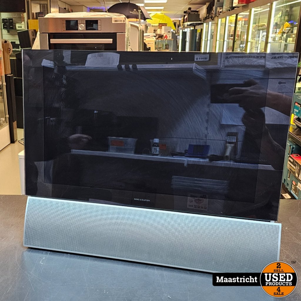 Bang En Olufsen - Beocenter 6-23 - In redelijke staat, Bang en Olufson, Gebruikt, Support@bangenolufson.com, Bang & Olufsen Group
Peter Bangs Vej 15
7600 Struer
Denmark