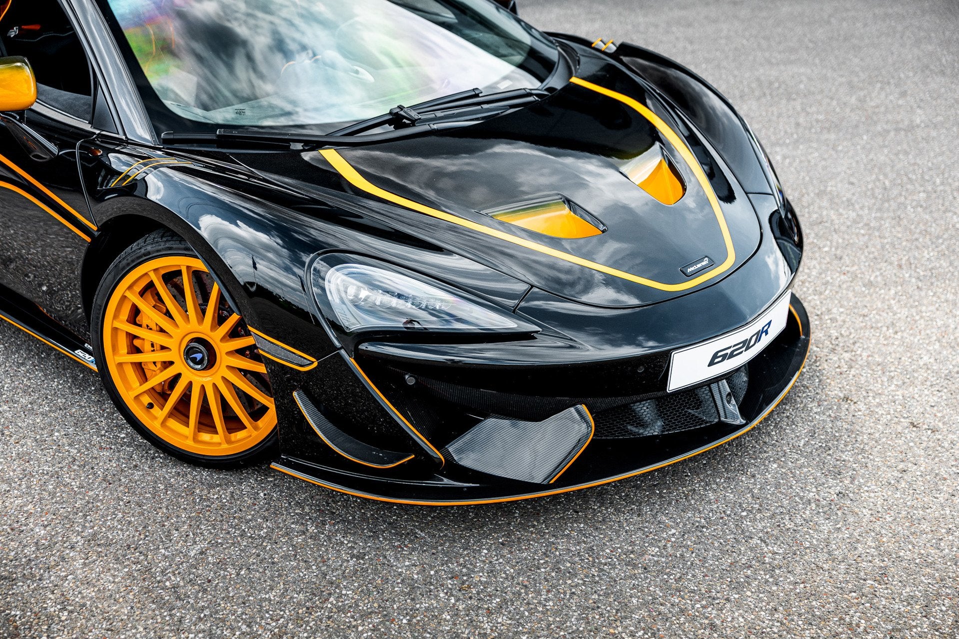 McLaren 620R 3.8 V8 / 1 of 225 / MSO R Pack / Bowers & Wilki, Auto's, Dealer onderhouden, Achterwielaandrijving, Gebruikt, Alcantara