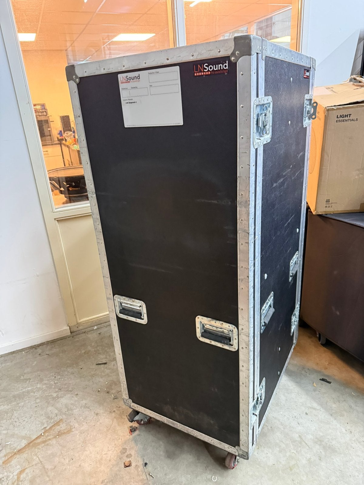 19″ Stagerack / flightcase rack – circa 28 HE., Ophalen of Verzenden, Zo goed als nieuw, Overige instrumenten, Flightcase