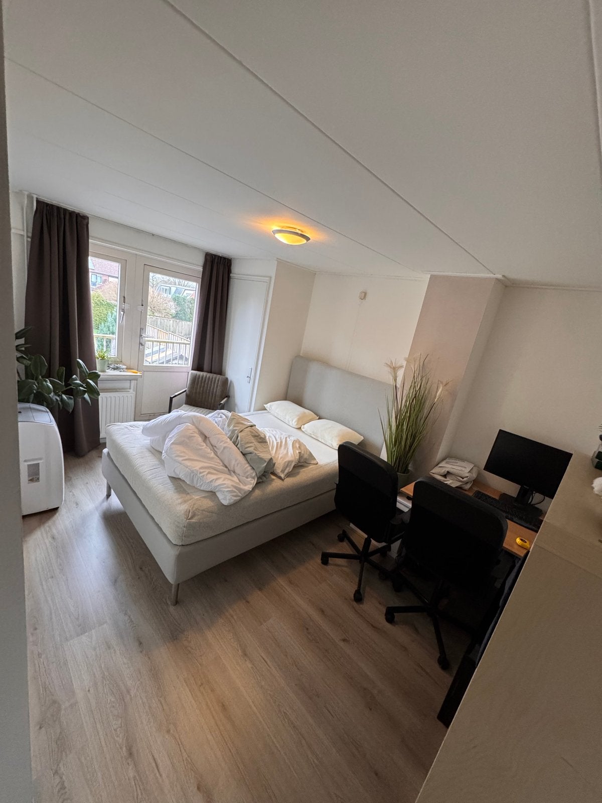 IKEA Dunvik boxspring bed met topper 140x200, Ophalen, Gebruikt, Beige, 140 cm