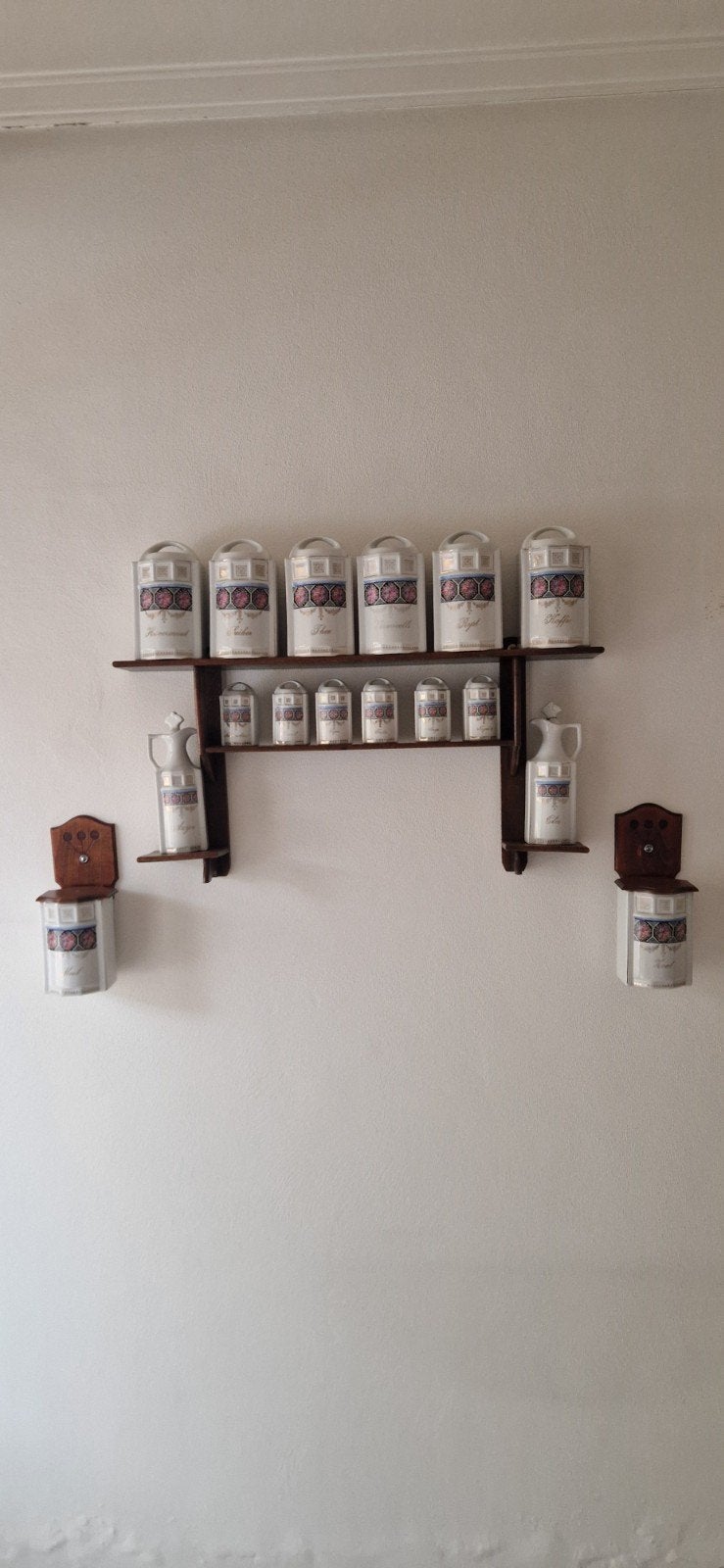 Complete antieke voorraadpotten set met wandrek, Ophalen