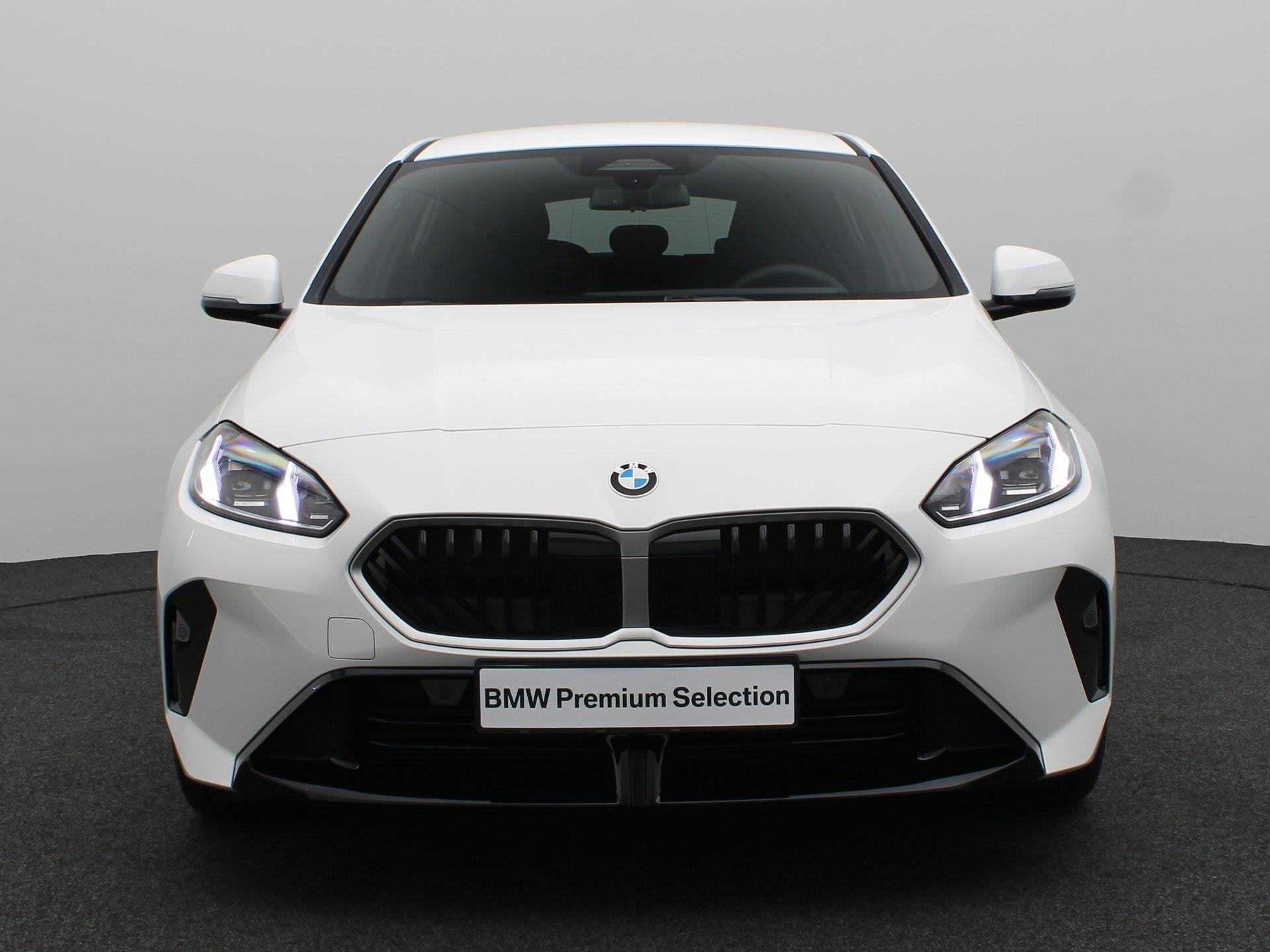 BMW 1 Serie 120 M Sport Design Edition | Premium Pack | Stuu, Auto's, Met garantie (alle), Wit, Origineel Nederlands, Bedrijf